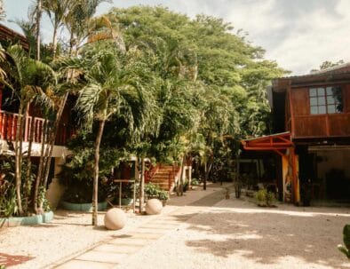 courtyardpath
